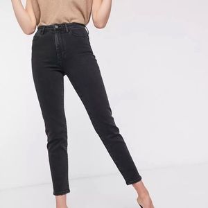 Stradivarius slim mom jean with stretch